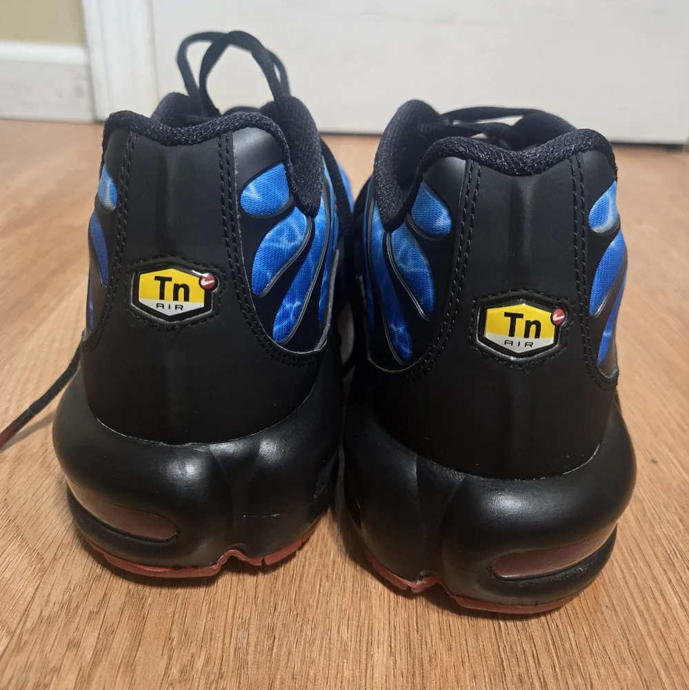 Nike Air Max Plus "Shark Attack" HQ3824-001 Black/Baltic Blue - Men's 12 - Picture 7 of 9